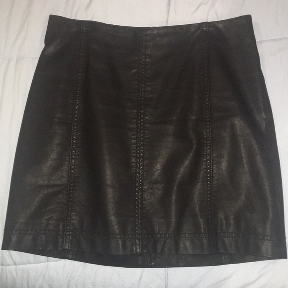 Free People Dresses & Skirts - Free People Black Leather Skirt